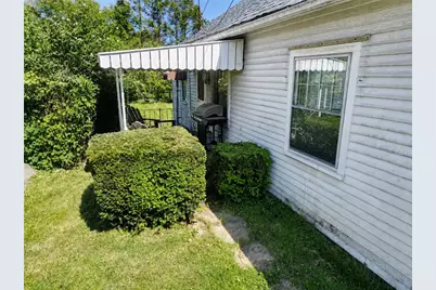 223 Connoquenessing Main St, Connoquenessing Boro, PA 16027 - Photo 16