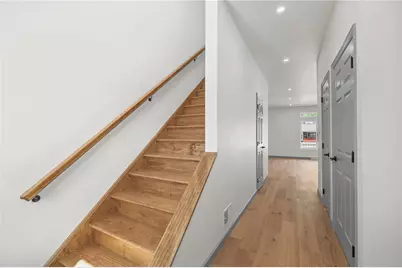 1816 Middle St, Pittsburgh, PA 15215 - Photo 10