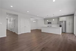 413 Walnut Ct, Pittsburgh, PA 15237 - Photo 2