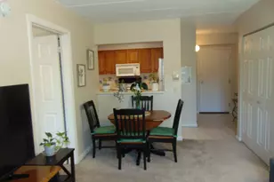 1987 Centurion Dr, Pittsburgh, PA 15221 - Photo 10