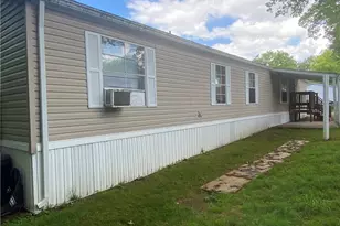 139 Lambert Ln, Hempfield Township, PA 15601 - Photo 10