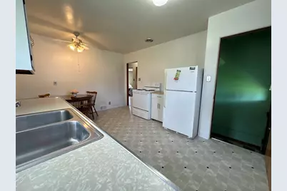 407 Vine St, Connellsville, PA 15425 - Photo 22