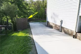 1664 Connor Rd, South Park, PA 15129 - Photo 6