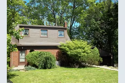 162 Richmond Cir, Ross Twp, PA 15237 - Photo 2