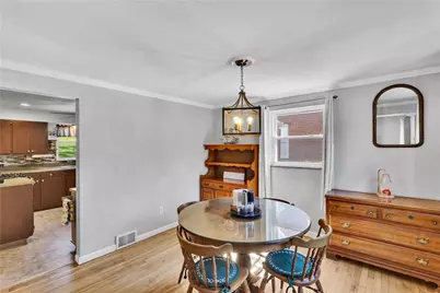 1117 Broughton Rd, South Park, PA 15236 - Photo 12
