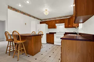 104 Maplewood Ave, Carmichaels-Cumberland, PA 15320 - Photo 10