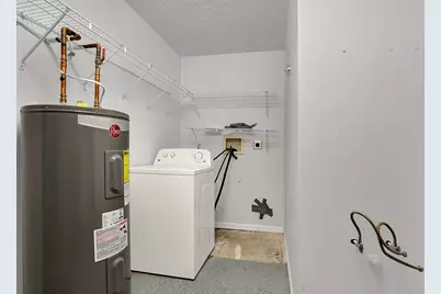 104 Maplewood Ave, Carmichaels-Cumberland, PA 15320 - Photo 28