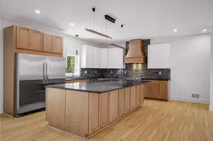 223 Wilbert St, Pittsburgh, PA 15211 - Photo 2