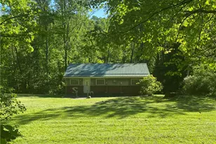 154 Eicher Rd, Henry Clay Township, PA 15424 - Photo 14