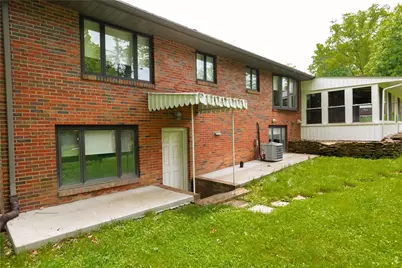 112 White Oak Dr, Twp of But SE, PA 16001 - Photo 6