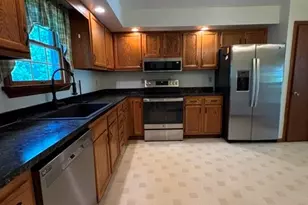 200 Bonita Dr, Hempfield Township, PA 15601 - Photo 6