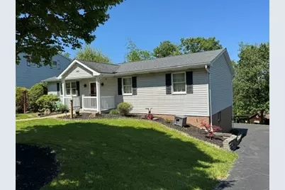 200 Bonita Dr, Hempfield Township, PA 15601 - Photo 2