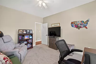 320 Hedgerow Dr, Peters Township, PA 15367 - Photo 18