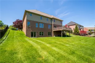 320 Hedgerow Dr, Peters Township, PA 15367 - Photo 44