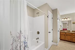 320 Hedgerow Dr, Peters Township, PA 15367 - Photo 24