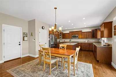 320 Hedgerow Dr, Peters Township, PA 15367 - Photo 12