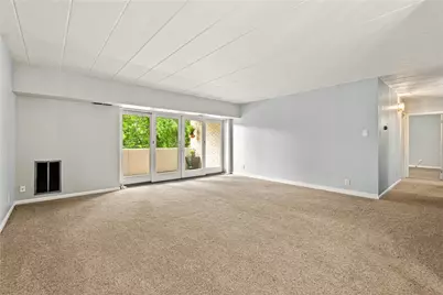 55 Highland Rd #205, Bethel Park, PA 15102 - Photo 8