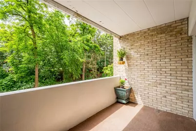 55 Highland Rd #205, Bethel Park, PA 15102 - Photo 6