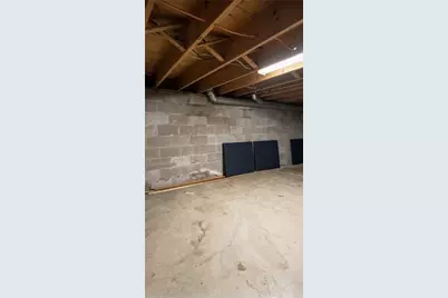 511 Portersville Rd, Perry Township, PA 16117 - Photo 32