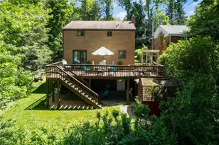341 E Agnew Ave, Pittsburgh, PA 15210 - Photo 12