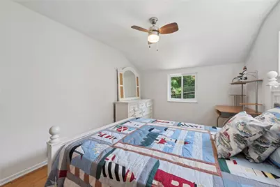 341 E Agnew Avenue, Pittsburgh, PA 15210 - Photo 14