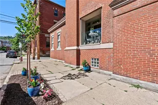 2132 Sarah St, Pittsburgh, PA 15203 - Photo 4