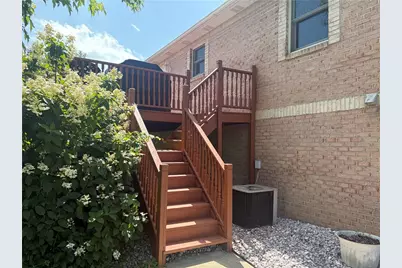 902 Central Dr, New Eagle, PA 15067 - Photo 6