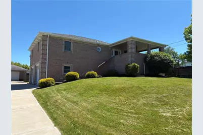 902 Central Dr, New Eagle, PA 15067 - Photo 36
