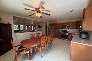 902 Central Dr, New Eagle, PA 15067 - Photo 10