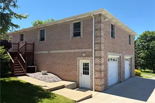 902 Central Dr, New Eagle, PA 15067 - Photo 38