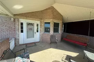 902 Central Dr, New Eagle, PA 15067 - Photo 30