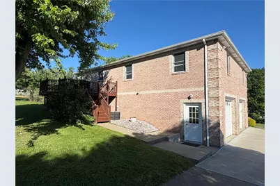 902 Central Dr, New Eagle, PA 15067 - Photo 4