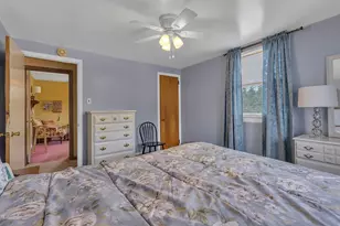 2024 Circle Dr, Hopewell Township, PA 15001 - Photo 14