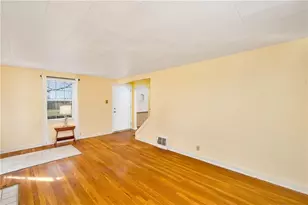 130 Alameda Rd, Twp of But NW, PA 16001 - Photo 10