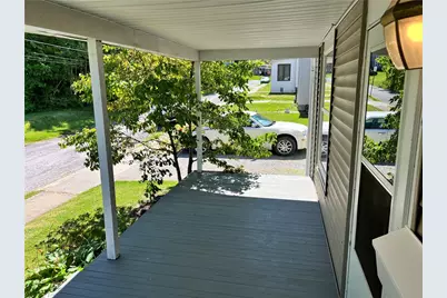 7 Short St, Greenville Boro, PA 16125 - Photo 2