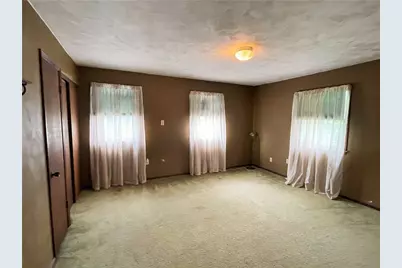 1190 Leeds Avenue, Monessen, PA 15062 - Photo 20