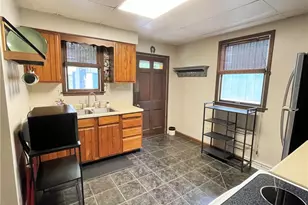 1190 Leeds Ave, Monessen, PA 15062 - Photo 10