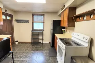 1190 Leeds Ave, Monessen, PA 15062 - Photo 12