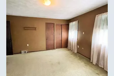 1190 Leeds Avenue, Monessen, PA 15062 - Photo 22