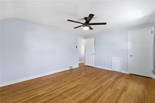 4883 E Willock Rd, Pittsburgh, PA 15227 - Photo 18