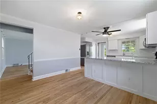 4883 E Willock Rd, Pittsburgh, PA 15227 - Photo 8