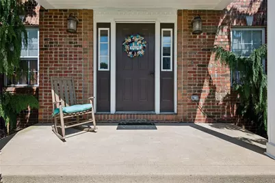 531 Stirrup Drive, Hempfield Township, PA 15601 - Photo 2