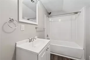9226 Valley St, Pittsburgh, PA 15235 - Photo 14
