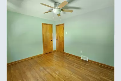 19 Woodrow St, Twp of But NE, PA 16045 - Photo 20