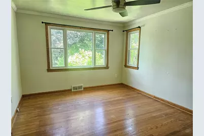 19 Woodrow St, Twp of But NE, PA 16045 - Photo 14