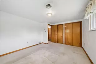 40 Peters Rd, Hempfield Township, PA 15601 - Photo 14