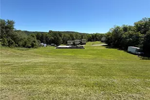 1375 Fayette, Donora, PA 15033 - Photo 2