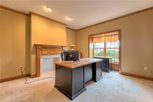 33 Hawthorne Ln, Irwin, PA 15642 - Photo 30