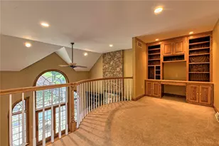 33 Hawthorne Ln, Irwin, PA 15642 - Photo 34