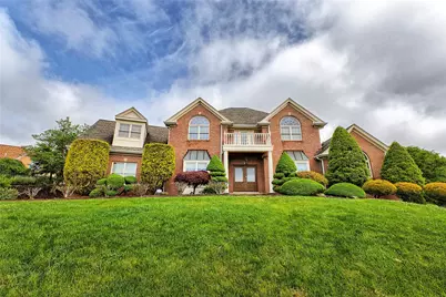 33 Hawthorne Ln, Irwin, PA 15642 - Photo 1